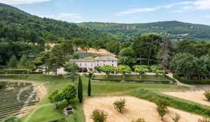 Vendita Proprietà Saignon